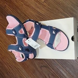 TROPICALWAVE 3 kids navy and pink water friendly sandals NIB